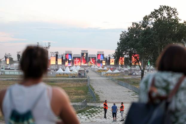 Zagreb: Generalna proba uoči koncerta Marka Perkovića Thompsona