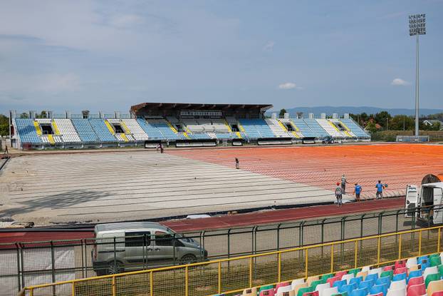 Radovi na Gradskom stadionu u Velikoj Gorici