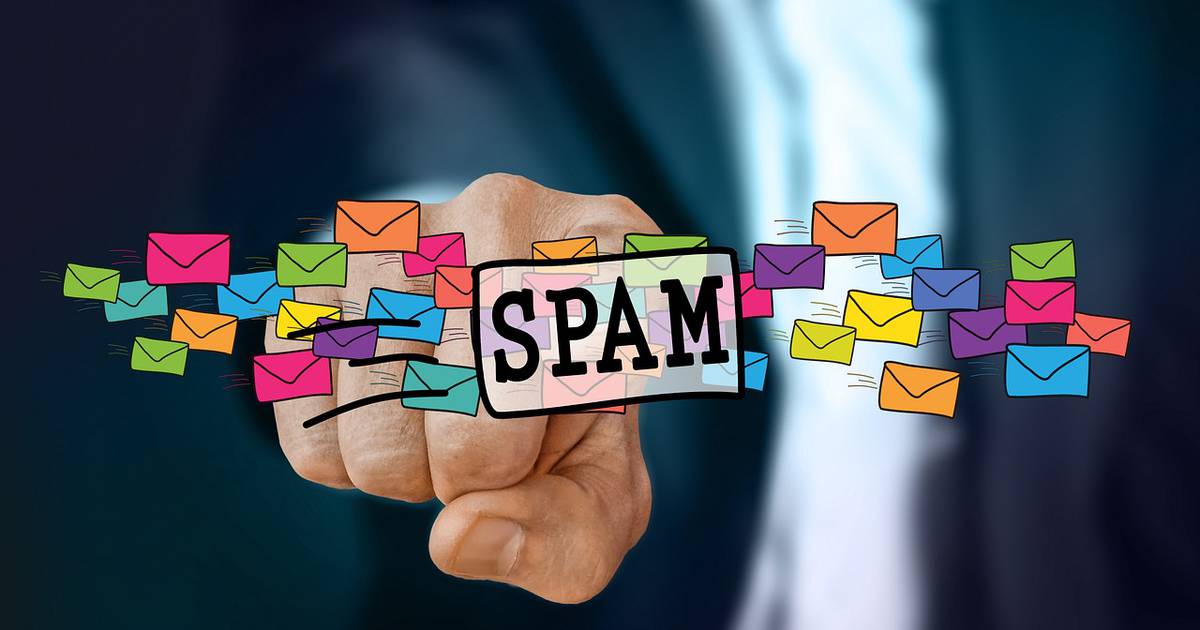 393 people were angered by the first spam message ever, here is what it said