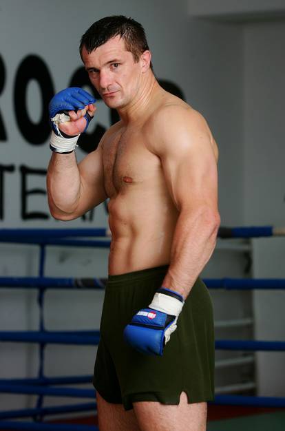 FOTO Legendarni Cro Cop slavi jubilarni 50. rođendan!  Sjetite se njegove slavne karijere...