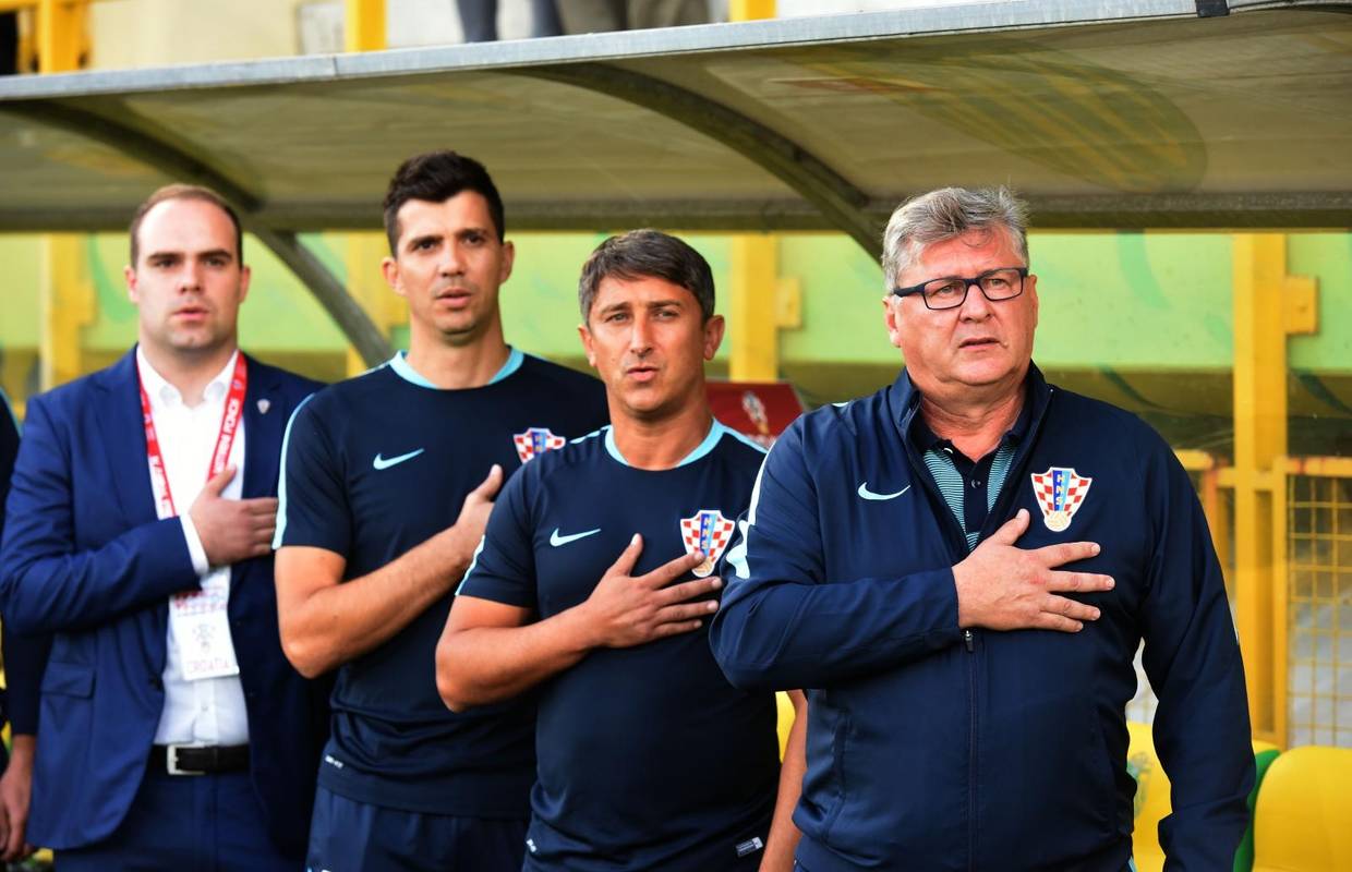 Rezultatski podbacio, posvađao HNS, a dao 10 igrača za Rusiju