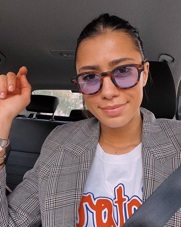 FOTO Kći srpske košarkaške legende ljubi zvijezdu Atletica i penje se prema teniskom vrhu