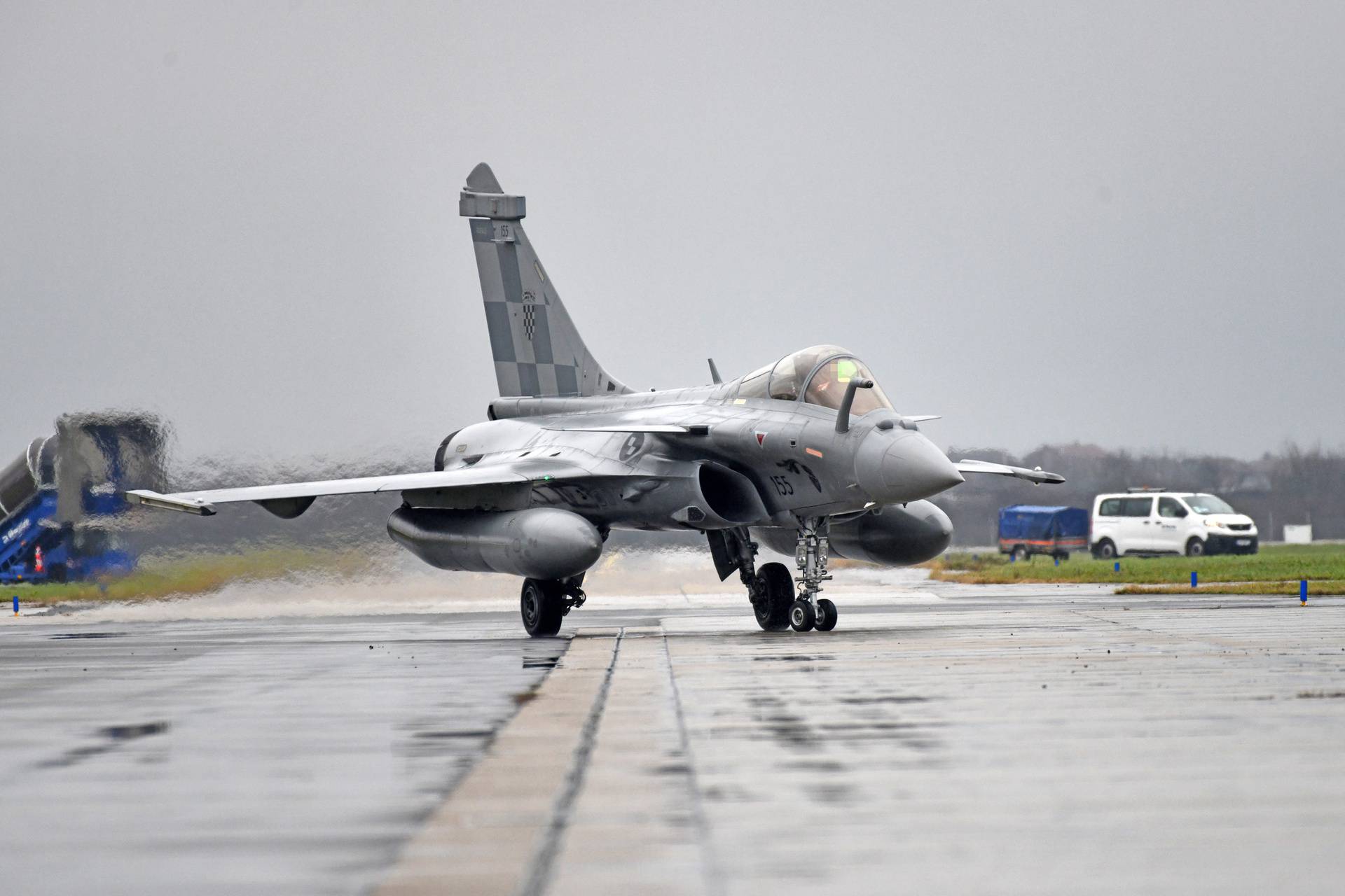 FOTO U Hrvatsku stigao osmi borbeni avion Rafale: 'Ovo je značajan trenutak za vojsku'