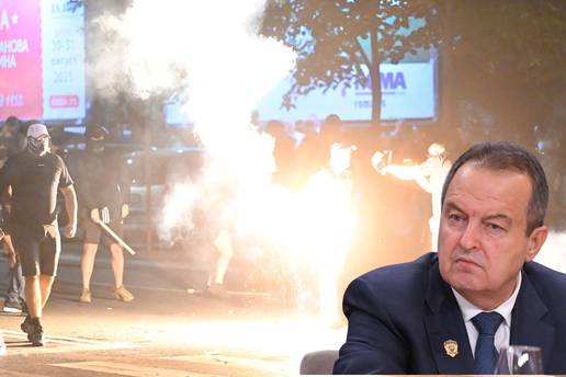 Mali Sloba: Ovo je Hrvat koji je rušio Srbiju na prosvjedima, a nas oni u Splitu bacaju u more