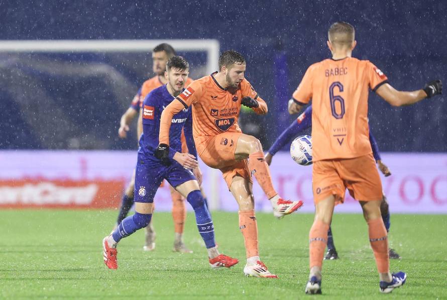 Dinamo i Osijek sastali se u četvrtfinalu Hrvatskog nogometnog kupa