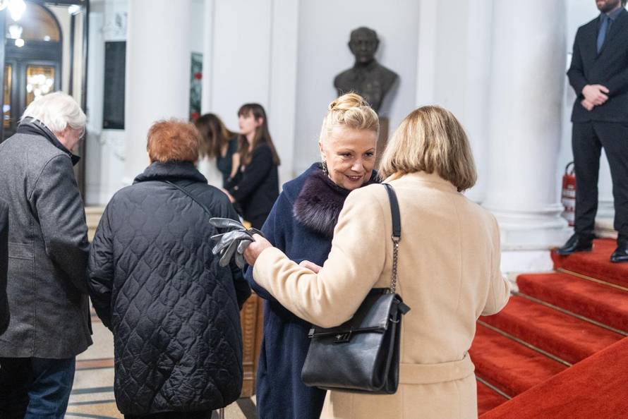 Zagreb: Poznati na premijeri predstave "Trilogija o Agamemnonu 2.0"