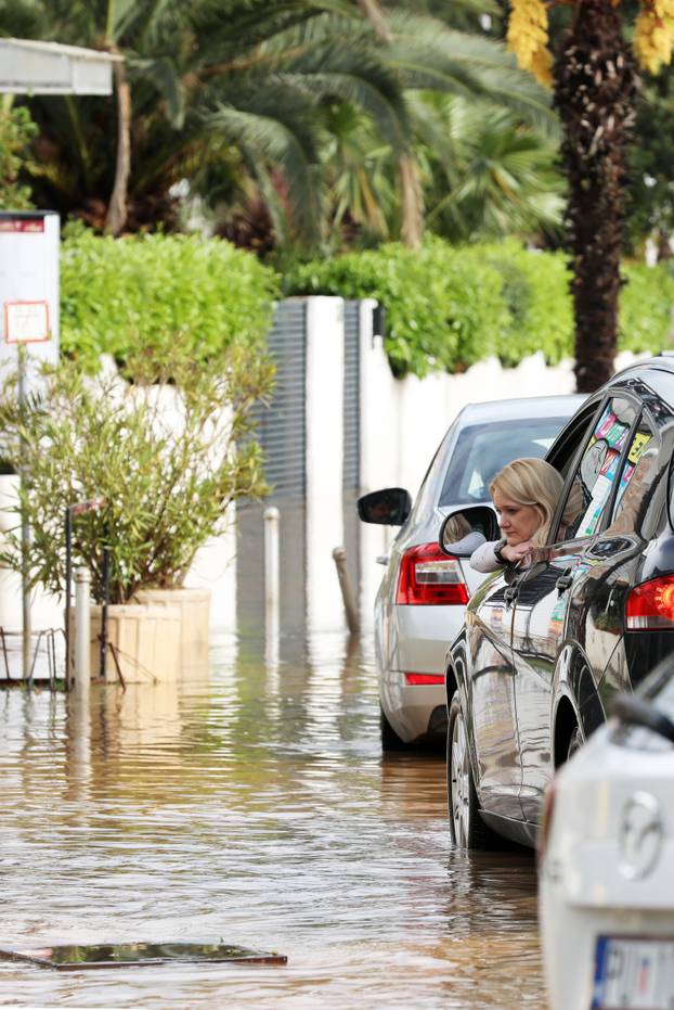 Potopljene ulice Medulina nakon jakog nevremena