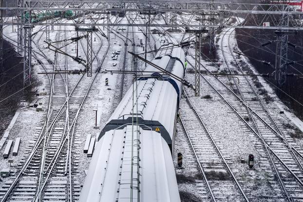 Zagreb: Glavni kolodvor pod snijegom