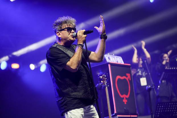 Zagreb: Koncert Crvene jabuke u Areni Zagreb