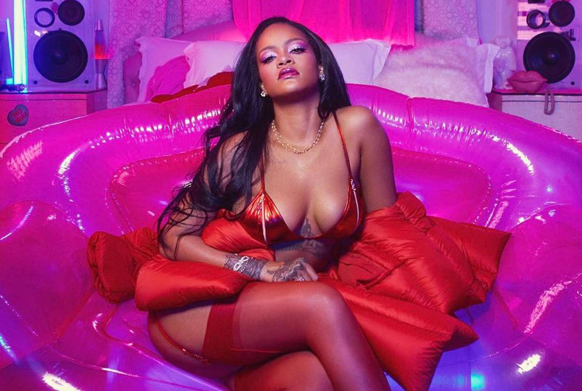 Rihanna se vratila: Nakon dugih pet godina ima novi album