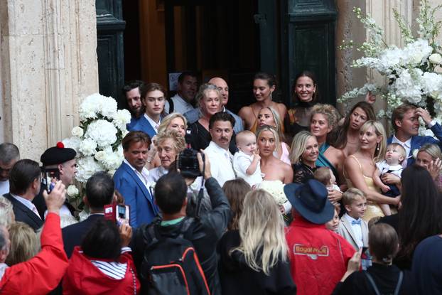 ARHIVA - 2024. Dubrovnik: Vjenčanje Nicole Artukovich i Liama Stewarta u crkvi sv.Ignacija