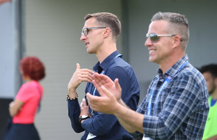 Prijateljska utakmica Hrvatske nogometne reprezentacije i NK OmiÅ¡ povodom 100 godina istoimenog kluba