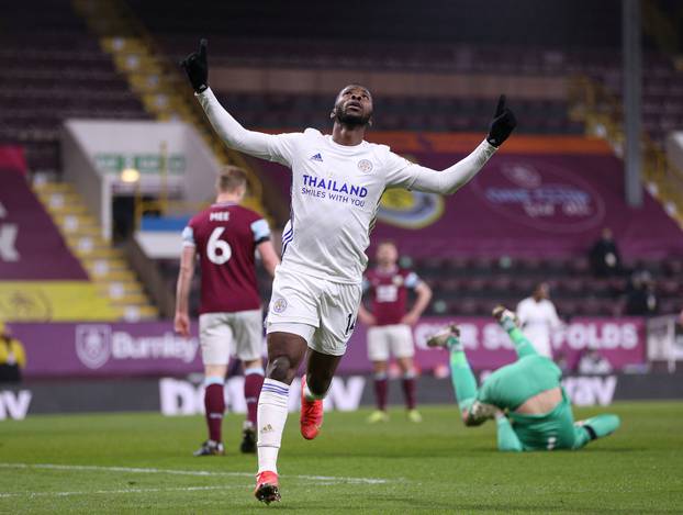 Premier League - Burnley v Leicester City