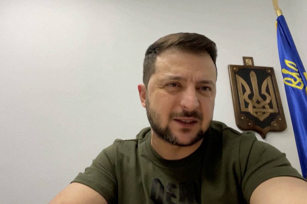 Zelenski na Dan pobjede: 'Zlo se vratilo opet. Pod drugim sloganima, ali u istu svrhu'