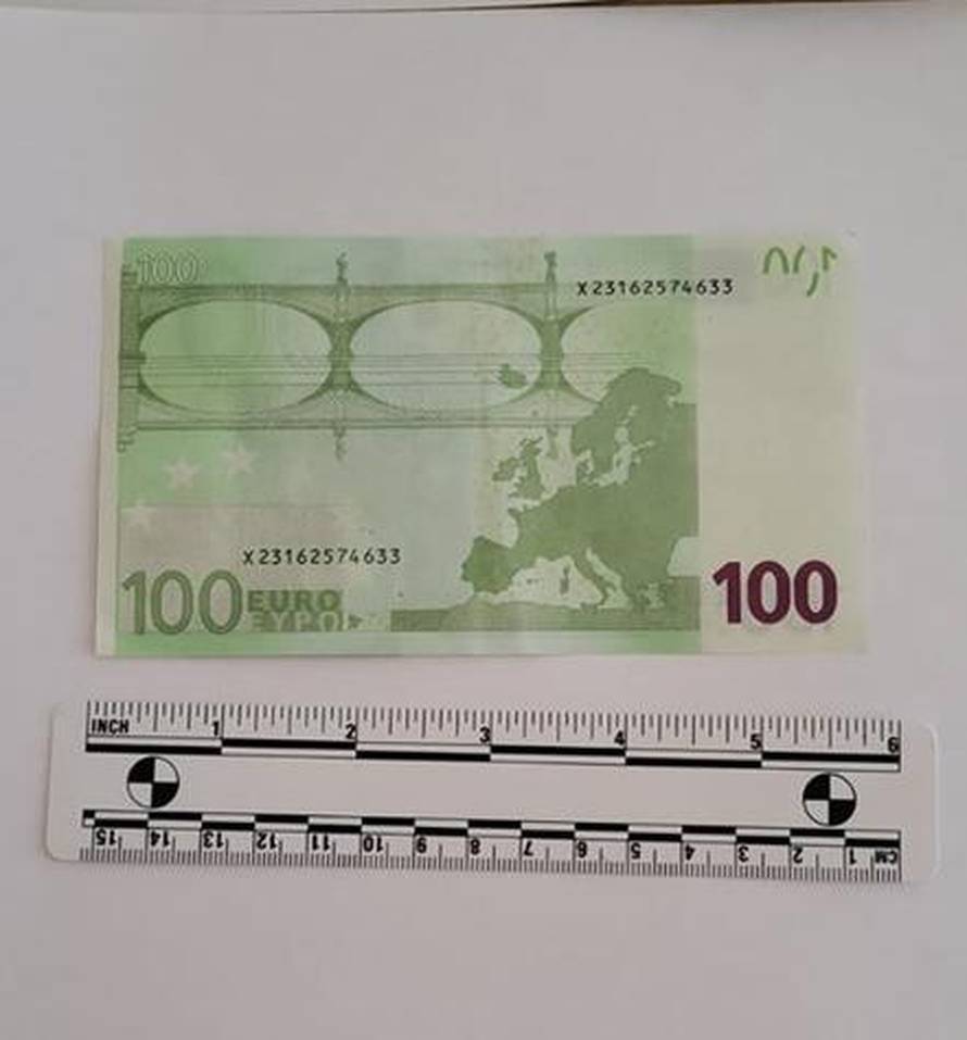 Krivotvorenim novčanicama su kupovali mobitele iz oglasa po Zagrebu: 'Odao ih serijski broj'