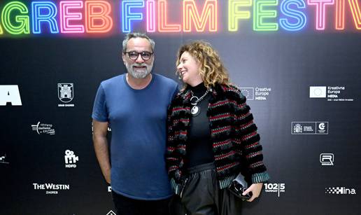 Filip Šovagović i Nina Violić na otvorenju Zagreb Film Festivala nisu mogli sakriti zaljubljenost