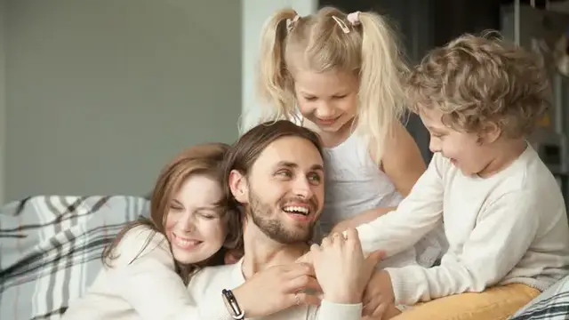 Što mislite na koga ste pametni i zgodni? Evo što smo naslijedili od majki, a što od očeva