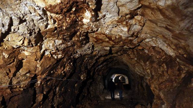 Rijeka: Podzemni tunel koji vodi od katedrale Svetog Vida do Talijanske gimnazije