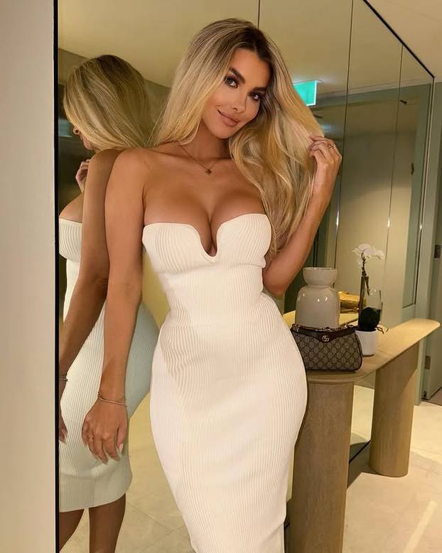 FOTO Iza seksi figure krije se prava feministkinja koja ne šuti