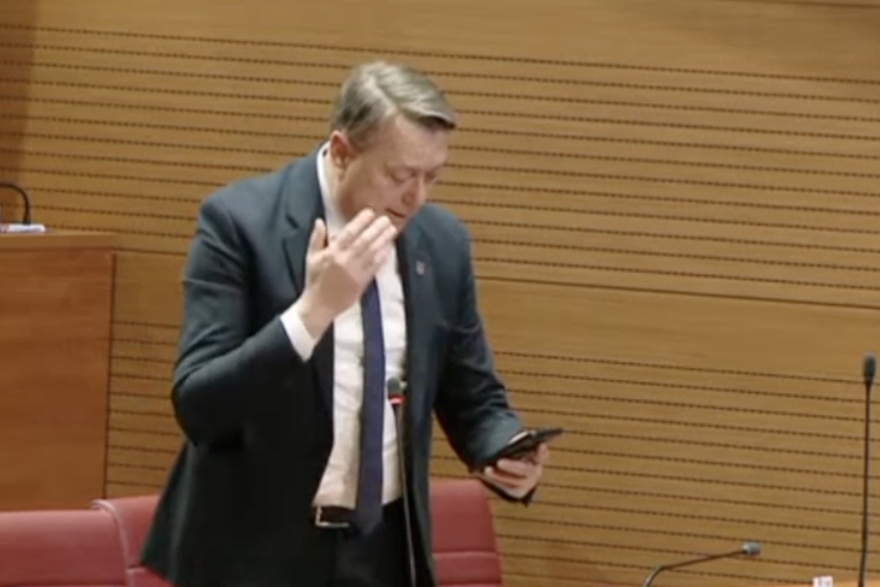 Goran Ivanovi&cacute; u saboru