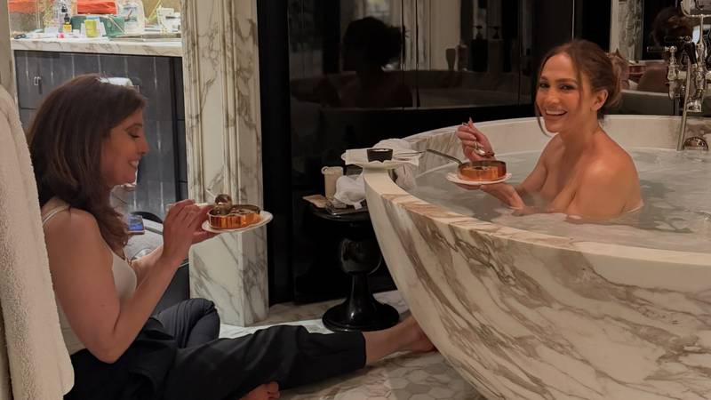 FOTO Gola Jennifer Lopez u kadi