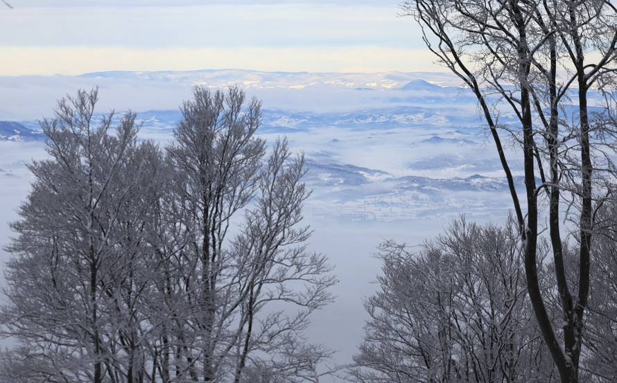 Zagreb: Započela skijaška sezona na Sljemenu 
