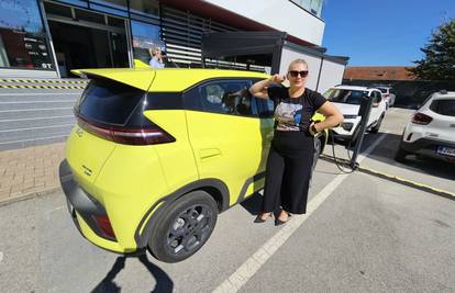 Kako me zadovoljio mali Kinez - testirala sam Byd Dolphin Surf