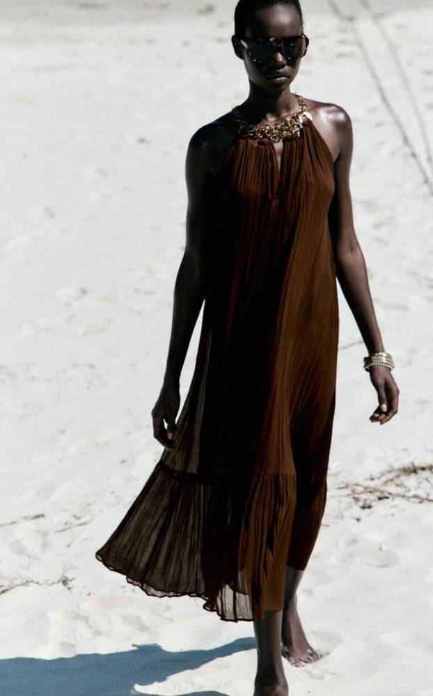 Pozvani ste na svadbu i nemate haljinu? Imamo 30 prijedloga koji vas neće baciti u 'bankrot'