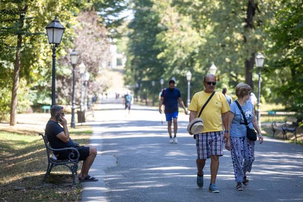 Zagreb: Ljetni dan u parku Maksimir