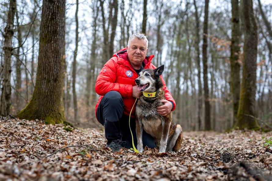 24sata Zagreb: HGSS-ov potražni pas Dracko i njegov vodič Kruno Stipetić