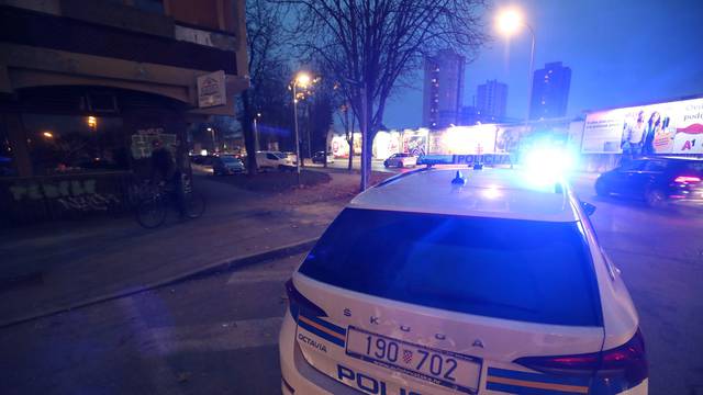 U Fonovoj ulici u Zagrebu izbio je požar u stanu pri čemu se jedan čovjek nagutao dima