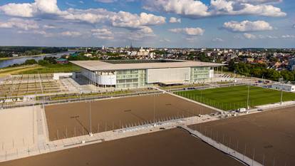 FOTO Niknula trava na novom stadionu Osijeka. Pogledajte prekrasne prizore Opus Arene