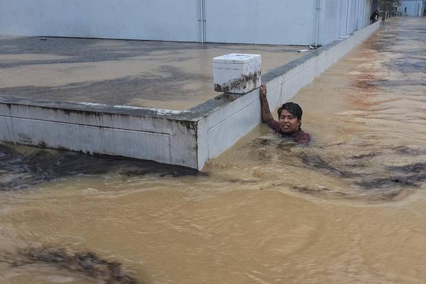 Heavy flooding in southern Thailand