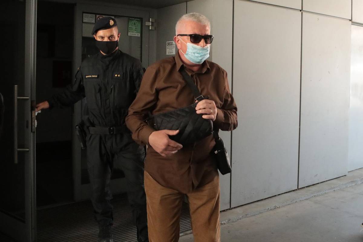 Zvonko Vekić pušten iz istražnog zatvora, branit će se sa slobode