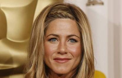 Jennifer Aniston spremna pristati i na donora sperme