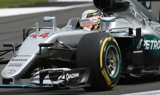 Lewis Hamilton starta prvi u Silverstoneu, Nico Rosberg 2.