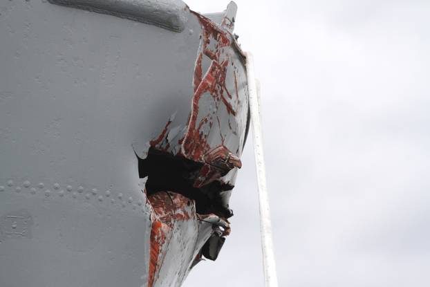 Rijeka: Rupa na pramcu broda Galeb nakon &scaron;to ga je udario turski teretni brod