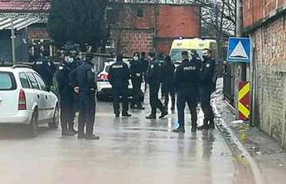 Policija jutros kruži, ali tu vlada zavjet šutnje: Kozari Putevi su u strahu, napadači još u bijegu...