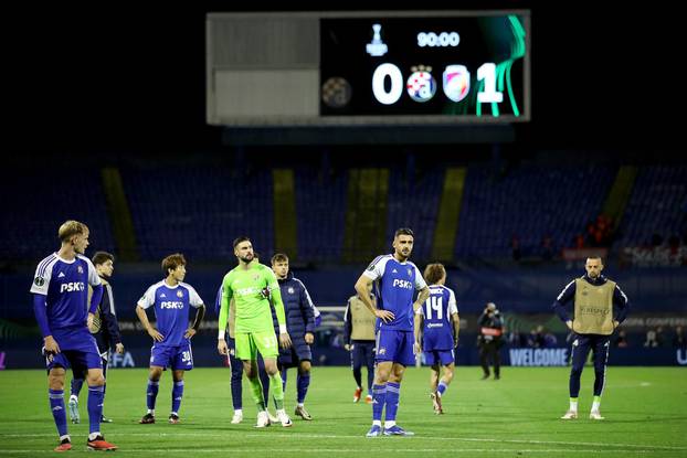 Zagreb: Tuga igrača GNK Dinamo nakon izgubljene utakmice protiv FC Viktoria Plzen