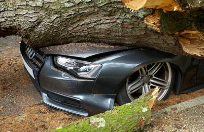 Kasko osiguranje i elementarne nepogode: Što sve pokriva vaša polica?