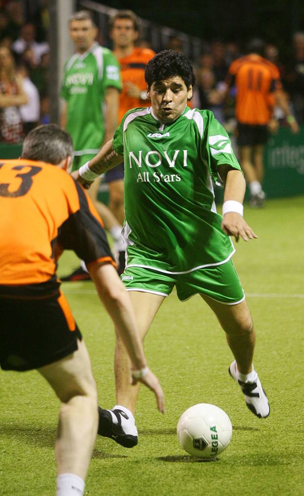 25.11.2020. Umro je veliki Diego Armando Maradona