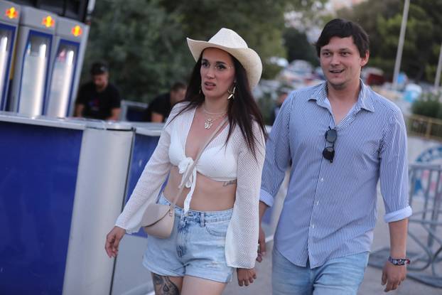 Split: Dolazak partijanera na drugu večer Ultra Europe festivala 2025.