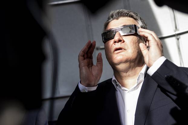 Predsjednik Zoran Milanović posjetio je Makarsku zvjezdarnicu
