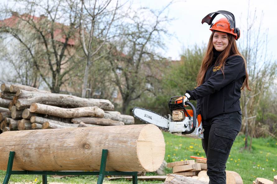 Virovitica: Matea Rodić, jedina djevojka u razredu šumarskih tehničara