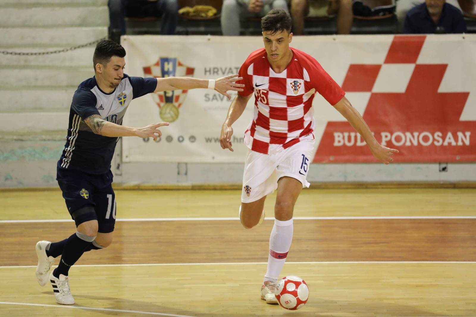 Dubrovnik: Kvalifikacije za futsal svjetsko prvenstvo, Hrvatska - Å vedska