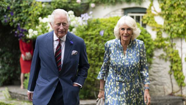 Royal visits for Wales Week