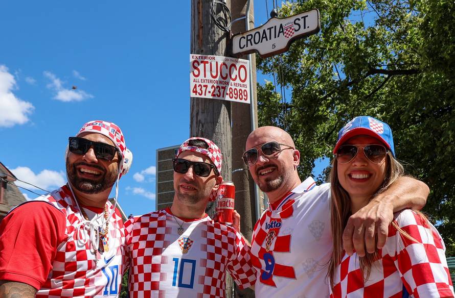 SP 2026 Toronto: Hrvatski navijači pomolili se za dobar rezultat ispred crkve Our Lady Queen u Croatia ulici