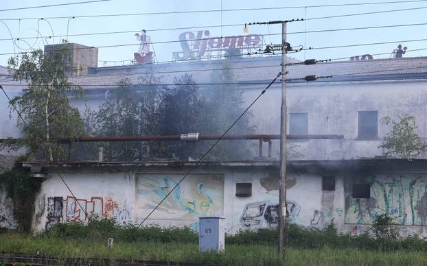 Zagreb: Požar u objektu bivše tvornice Sljeme