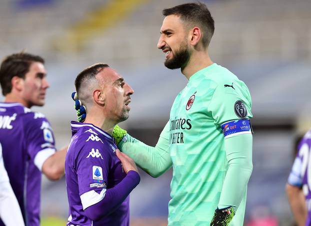 Serie A - Fiorentina v AC Milan