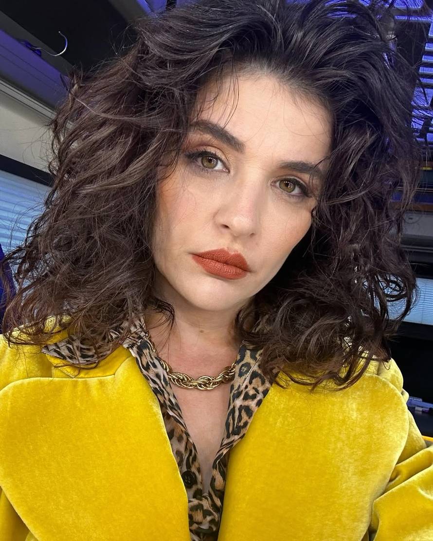 U 'Leyli' je hladna i proračunata Nur, a privatno brižna majka: Tko je zapravo Gonca Vuslateri?